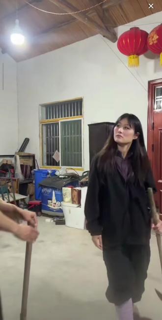 铁锹姐弟组合直播间演唱郎的诱惑 #铁锹姐弟 #吴晓微 #吴世豪#铁锹组合