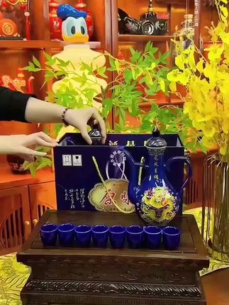 白酒淡季给大家整一波福利,今天下单非常划算,性价比老高了,数量不多,先抢先得#纯粮酿造 #好酒推荐 #送礼佳品 #好喝不贵 #口粮酒