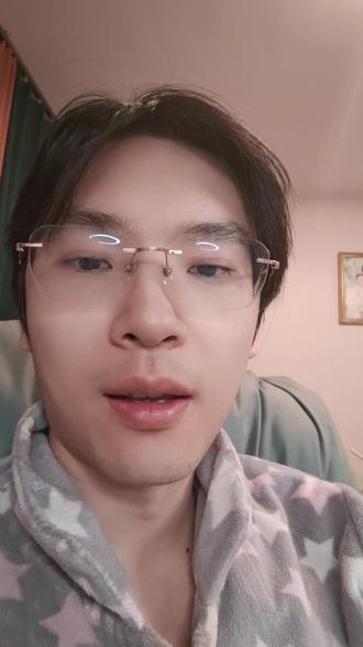 试喝奶茶 看到@平平无奇颜女士 的视频推荐,QQ美莓奶茶,今天试了一下,还挺不错,哈哈哈!你们有没有喜欢的,一定推给我试试!#奶茶 #试吃 #果茶 #饮料 #推荐