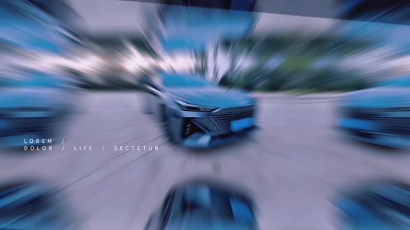 分享univ多种电动尾翼打开方式