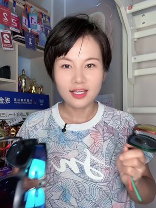 今日份15KM跑完啦,眼镜一戴谁都不看😁我只管跑🏃♀️高清防爆的运动眼镜,百元不到性价比高#跑步眼镜 #马拉松装备 #运动眼镜 防风沙防紫外线防小飞虫,快快备起来#跑步