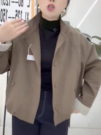 原版高级韩系立领工装外套女秋季港风休闲流行爆款夹克上衣#女装穿搭 #百搭外套 #韩版穿搭 #夹克外套 #休闲减龄穿搭