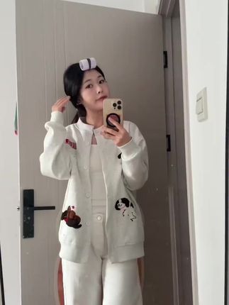 学院风毛巾绣纯棉华棉复合薄款ins少女长袖卫衣韩版卡通宽松 #学院风穿搭 #ins #卫衣 #韩系穿搭 #卡通