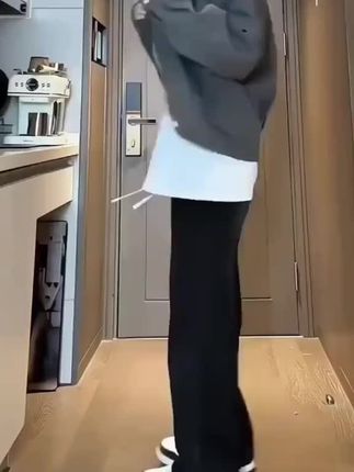 美式cleanfit灰色垫肩外套男秋季高级感痞帅短款潮牌复古翻领夹克 #垫肩外套 #行政夹克 #翻领夹克 #潮牌夹克外套 #痞帅穿搭