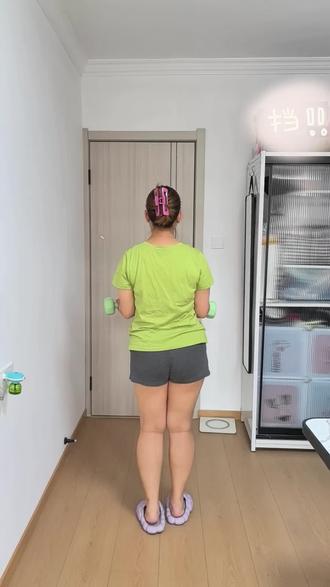 哑铃操新手小白千万不要买2千克哦 #减肥 #减肥坚持锻炼 #减肥做什么运动 #日常生活记录