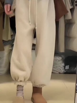 #张予曦毕雯珺真拍了红裙抱 #深情眼 #张予曦 #毕雯珺