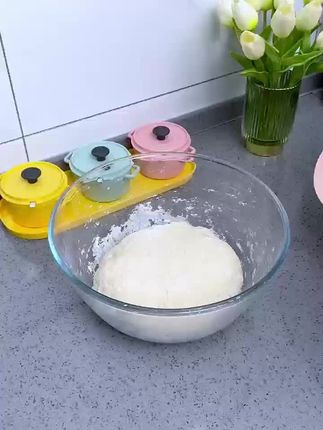 硅胶保鲜盖,既环保还能循环使用,能防止串味还能让食物保鲜,用完冲洗干净还能挂起来收纳#保鲜盖#厨房好物