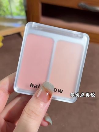 细闪嫩粉色一盘搞定的快乐!韩系少女感十足#腮红