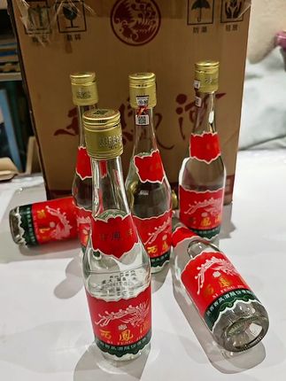 凤香型,纯粮酿造,口粮酒。#西凤酒#纯粮酒#口粮酒