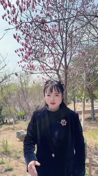 💒园博园大酒店携手超震撼婚庆婚纱摄影
婚礼秀浪漫启幕!
📅 时间:2026年3月24日 中午11:08
📍 地点:园博园大酒店多功能厅
✨ 到场即可免费享:
✅ 免费观看最震撼婚礼现场效果
✅ 免费欣赏最美婚纱礼服展示
✅ 免费领精美伴手礼
✅ 免费专业拍照打卡
✅ 免费享用丰盛宴席
✅ 现场抽惊喜大奖
诚邀各位准新人、亲朋好友莅临!
📞 报名预约:
13082753810
15969718316
静候光临,不见不散❤️