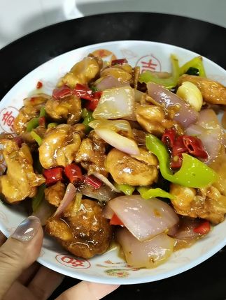 #谷言藤椒鲜炒鸡  肉质很嫩很嫩,特别新鲜好吃#强烈推荐