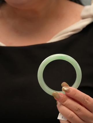 #翡翠 #翡翠手镯 #翡翠手镯定制 #翡翠珠宝 #手镯