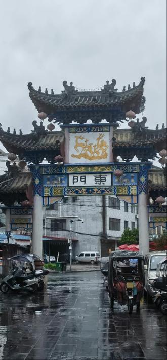 广西忻城壮族莫土司府衙始于明代,有一定的历史传承,至清朝被剥夺封号,历经19代土司!