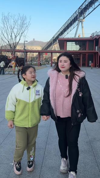 杭钢公园大马戏,这个春节又回来了。家长们可别错过了!#遛娃好去处 #杭钢公园大马戏 #杭州旅游 #寒假去哪儿玩 #马戏表演