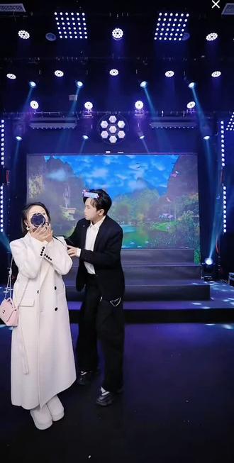 哈哈哈哈笑死了,这三个表演天才#搞笑视频 #搞笑名场面