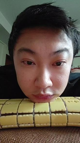 两女子嫌榴莲太苦5房吃了3房要求退货 网友表示:仅退款的风吹到了实体店。#仅退款 #实体店 #榴莲 #致胜嘚吧嘚 #真实生活分享计划