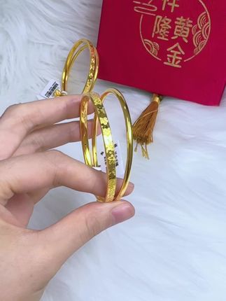 谁懂樱花双环 太美啦 #黄金首饰 #足金999 #樱花手镯 #双环手镯 #碎冰冰手镯