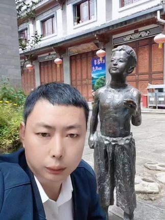 云南省临沧市凤庆县朝天门。#记录生活 #生活随拍 #原创视频 #自拍自乐 #开心面对每一天