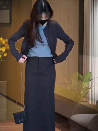 #高级感穿搭 #通勤搭配 #高级穿搭 #气质半身裙