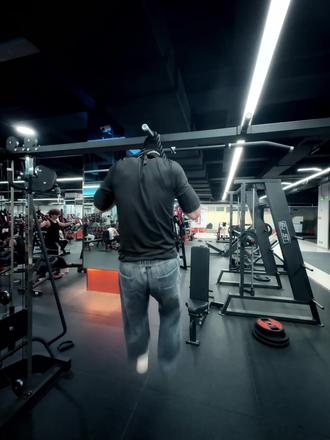 疼就是在长肌肉#健身 #抖音推广