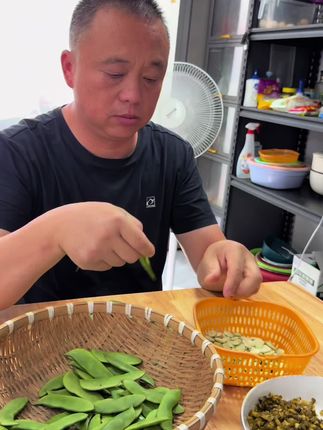 家乡的洋扁豆来了白扁豆老家的味道 #下饭菜 #原创视频 #白扁豆 #洋扁豆