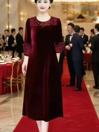 #喜妈妈喜婆婆礼服#婚宴礼服#休闲妈妈装#气质妈妈装