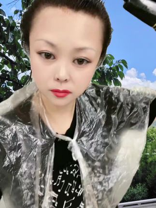 恺岚朵染发梳染发膏植物温和不刺激自己染盖白发染发剂显白染头膏 #植物萃取 #健康染发 #染发梳 #染发膏 #自己染发 @DOU+上热门