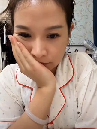 女性朋友干涩痒有异味,放心去试,可试用,🈶运费险!#常见 #上热门 #人气爆棚 #搞笑 #看一遍笑一遍