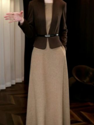 双11送腰带!贵夫人洋气拼接假两件连衣裙女2025秋冬新款时尚遮肉 A 字裙