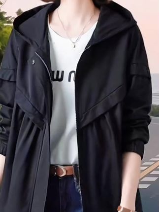 外套女春秋中长2025早春高级感气质妈妈休闲大码今年流行风衣大衣#减龄显瘦穿搭 #春秋穿搭 #女性气质穿搭 #休闲减龄穿搭 #高个子女生穿搭