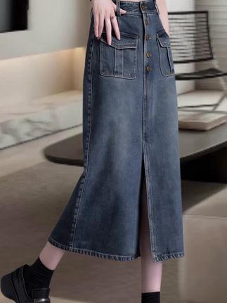 #包臀裙#半身裙#牛仔裙#我的日常穿搭合集@抖加🔥上热门🔥dou+🔥热点宝 #牛仔半身裙