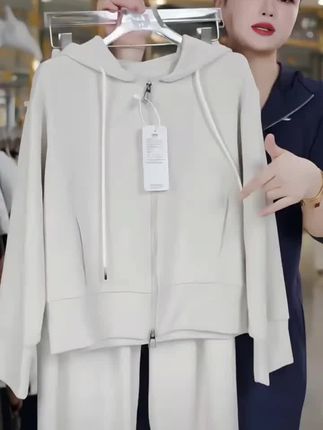 WEIAITING/唯爱町气质减龄女士连帽卫衣套装简约休闲运动风T01