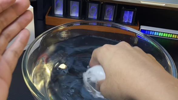 这个最近很火的烟酰胺蚕丝皂,真的水润还不油腻吗#烟酰胺 #洗脸皂 #洁面皂 #学生党平价安利 #测评测评