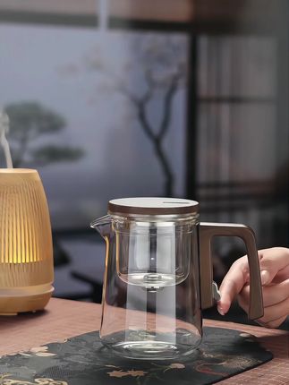 懒人喝茶?一个飘逸杯就够了!,一冲一键,茶汤直接分离,干净利落。,#泡茶神器 #茶水分离杯 #茶具好物推荐