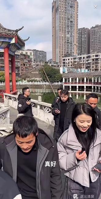 明天不能直播 行程压缩到今天🚉#刀疤哥 #荒野求生 #七星山荒野求生 #老六荒野 #七星山骆驼杯