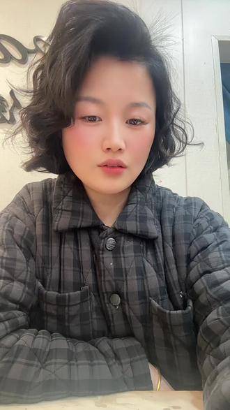 这两位大姐,我都劝你,在不知道的情况下去问问豆包,他什么都能告诉你