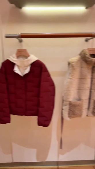 VITALITY COCO·BC系列首发!格子拼接撞色解锁高阶质感,羊绒混纺面料软糯亲肤,圆领版型百搭不挑人,通勤休闲皆显贵,秋冬氛围感直接拉满~#BC系列羊绒衫 #格子拼接针织 #秋冬高级感穿搭 #软糯亲肤羊绒 #通勤百搭针织衫