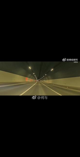 历经32小时跨越江河三省的骑行之旅.VLOG.
机车、赛车、拳击🥊26年迎接新的挑战…
#致自己的一段话 #双轨人生
#何与 #爱奇艺tv