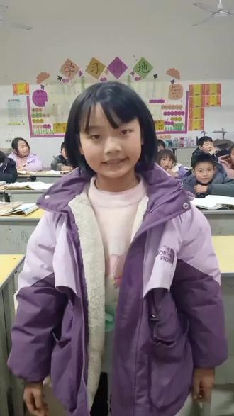 老师想说的话,都在歌词里,让我们珍惜大好年华 ,一起努力,做个积极向上的好少年!#写完作业娱乐一下 #老师和学生 #可爱的学生 @抖音小助手