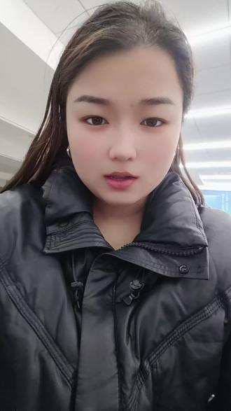 快手遭黑客攻击,大部分直播间失控,好像回到了多年前的快b,大家一定要谨防上当,千万保护好自己的权益!!#上热门话题🔥🔥🔥 #上热门