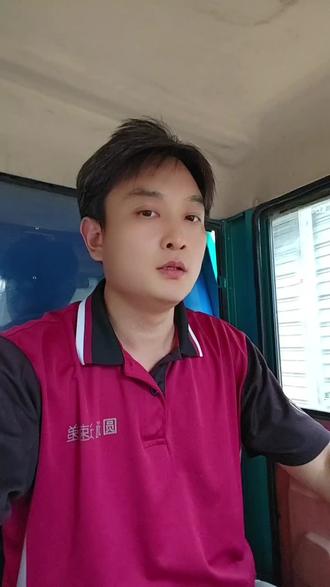 #快递小哥 #实名认证 #上门收件
你们平常发件儿都会实名认证吗?还是一直不知道有这一回事?