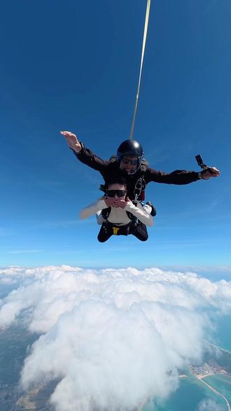 13000英尺拿下!!#跳伞 #塔赫跳伞