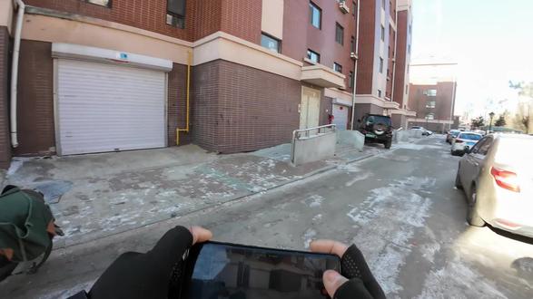 #南方小土豆 “南方小土豆在东北取快递,冻得说话直打颤冻得直搓手!这波双向奔赴太暖了!#快递日常