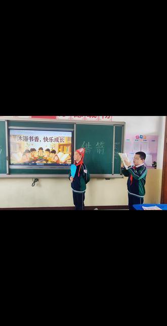 #我的小讲台 #快乐学习成果展示
课本剧《草船借箭》