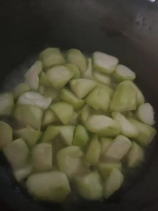 涪陵榨菜炒丝瓜 我家一个星期要烧几次啦 好吃 鲜#简简单单一顿家常便饭 #美味下饭菜