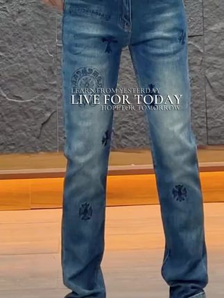 2025秋冬新款时尚休闲百搭刺绣印花男士直筒牛仔裤#牛仔裤穿搭 #男装裤子 #牛仔裤 #裤子穿搭 #显高显瘦显腿长
