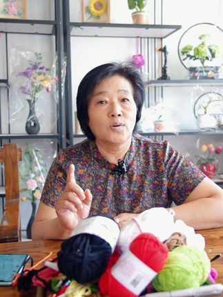 不管你是二十岁 还是四五十岁,一定要给自己留个小爱好! #钩织 #非遗传承人 #手工钩织 #钩织作品 #景韵文化传播有限公司