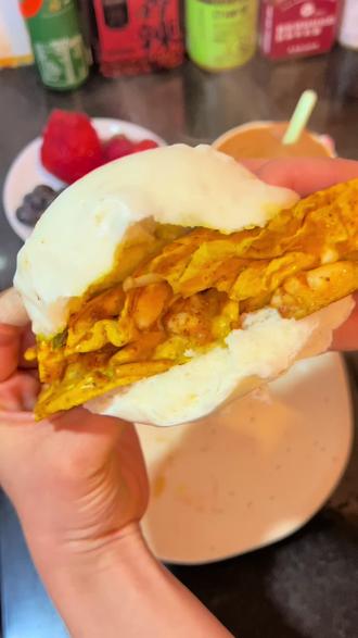 口腔溃疡了让我一个爱吃辣的人怎么办啊,今天吃的都没加辣椒,感觉缺少了灵魂#过年吃点好的 #早餐吃什么 #早餐 #减脂餐 #美食分享