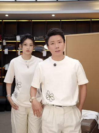 不会撞衫的秀款,太艺术品了 #穿搭