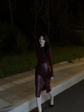 #原创视频 #气场全开 #精致时尚 #气质女人 #街拍时尚穿搭